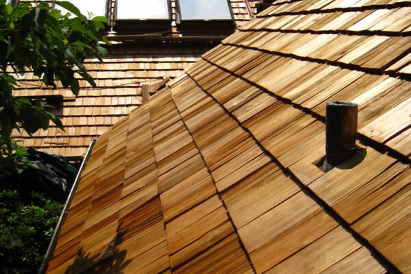 Long Island cedar roofing company